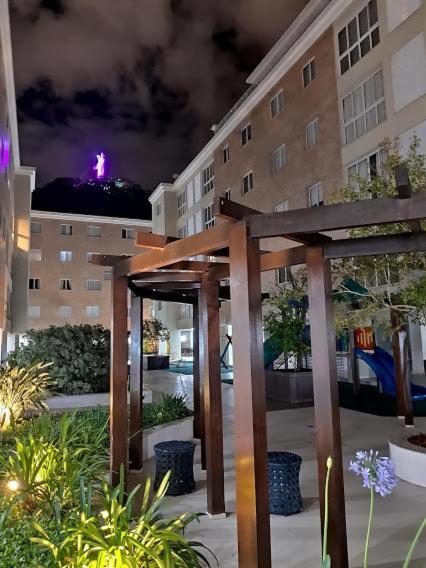 Hospedagem domiciliar Privativo 1 Pessoa Em Club Balneario Camboriu